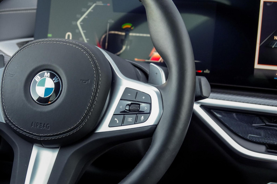 BMW X6 xDrive30d *M-Sport Pro / Luchtvering / Harman-Kardon / Stoelventilatie & -massage / Panorama Sky Lounge*
