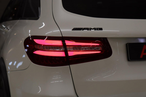 Mercedes-Benz GLC AMG 43 4MATIC PANODAK/LANEASSIST/BUR/LUCHT/CAM/SFEER/VOL