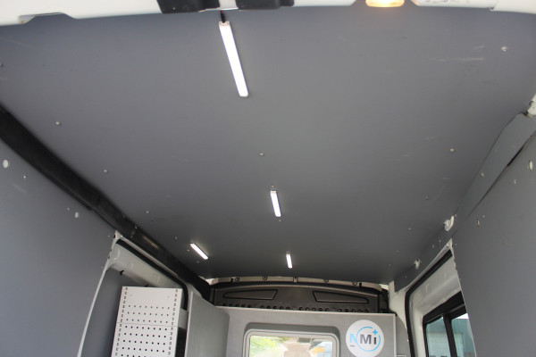 Ford Transit 350 2.0 TDCI 170PK Euro6 4x4 L2H2 Trend Plus AWD ✓ 4WD ✓ Dealer onderhouden ✓ 2x schuifdeur