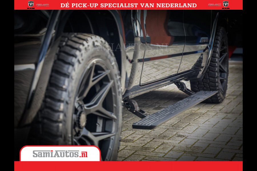 Dodge Ram 1500 Night Premium | Full Option | De Meest Luxe Pick-Up in zijn Klasse | Comfortabele Dubbele Cabine met Royale 5 Zitplaatsen | BPM vrij | Nu Leverbaar uit Voorraad | Voorraad Nr 2282 - 3332
