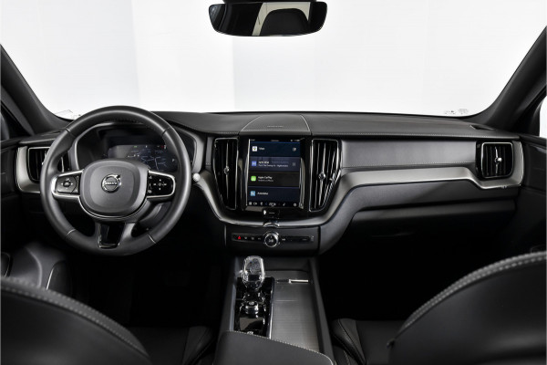 Volvo XC60 2.0 T6 Plug-in hybrid AWD Ultra Black Edition | S/K-Panodak | Elek. Trekhaak | Alarmklasse 3 | Dig. Cockpit | Adapt. Cruise | Memory Stoelen | Elek. Klep | Stoel-+stuurverw. | Camera | NAV+App. Connect | ECC | LM 21" | 0210