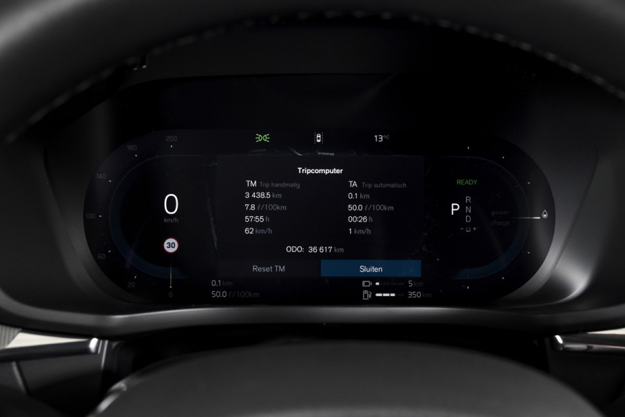 Volvo XC60 2.0 T6 Plug-in hybrid AWD Ultra Black Edition | S/K-Panodak | Elek. Trekhaak | Alarmklasse 3 | Dig. Cockpit | Adapt. Cruise | Memory Stoelen | Elek. Klep | Stoel-+stuurverw. | Camera | NAV+App. Connect | ECC | LM 21" | 0210