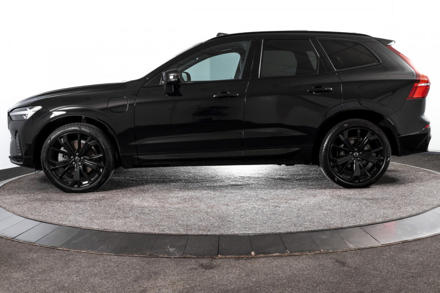 Volvo XC60 2.0 T6 Plug-in hybrid AWD Ultra Black Edition | S/K-Panodak | Elek. Trekhaak | Alarmklasse 3 | Dig. Cockpit | Adapt. Cruise | Memory Stoelen | Elek. Klep | Stoel-+stuurverw. | Camera | NAV+App. Connect | ECC | LM 21" | 0210