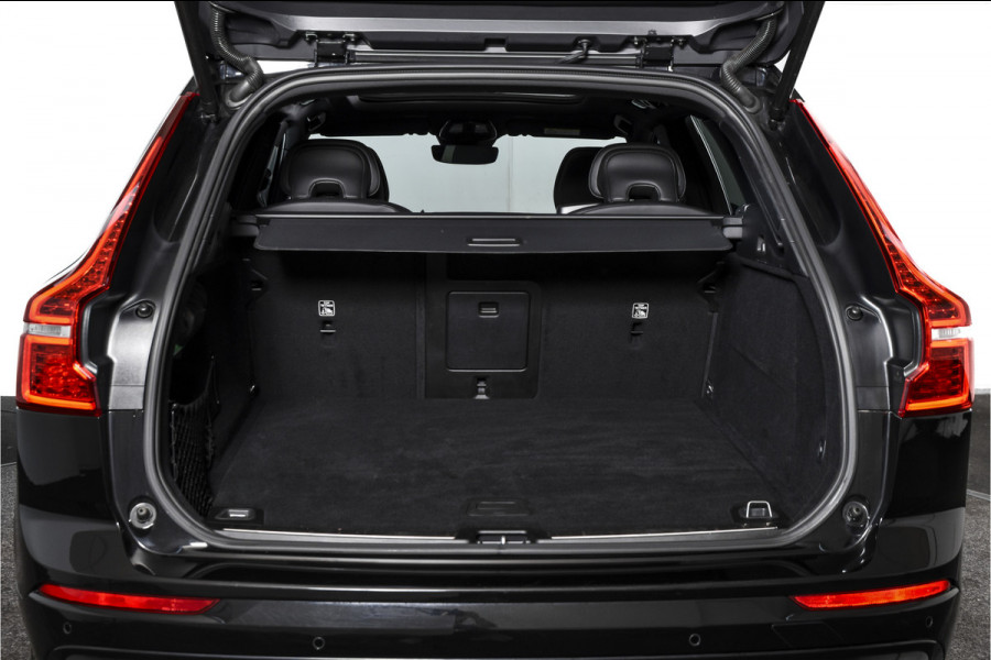 Volvo XC60 2.0 T6 Plug-in hybrid AWD Ultra Black Edition | S/K-Panodak | Elek. Trekhaak | Alarmklasse 3 | Dig. Cockpit | Adapt. Cruise | Memory Stoelen | Elek. Klep | Stoel-+stuurverw. | Camera | NAV+App. Connect | ECC | LM 21" | 0210