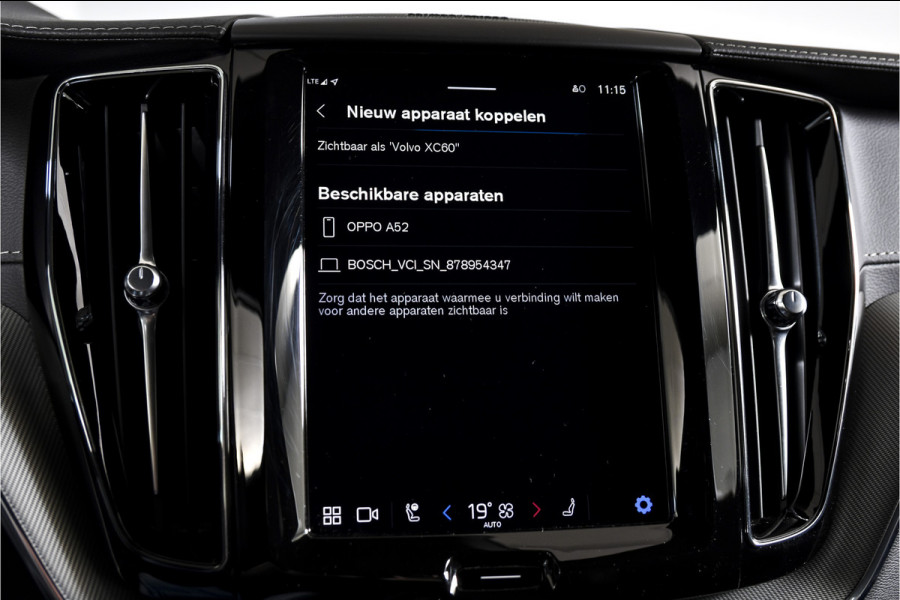 Volvo XC60 2.0 T6 Plug-in hybrid AWD Ultra Black Edition | S/K-Panodak | Elek. Trekhaak | Alarmklasse 3 | Dig. Cockpit | Adapt. Cruise | Memory Stoelen | Elek. Klep | Stoel-+stuurverw. | Camera | NAV+App. Connect | ECC | LM 21" | 0210