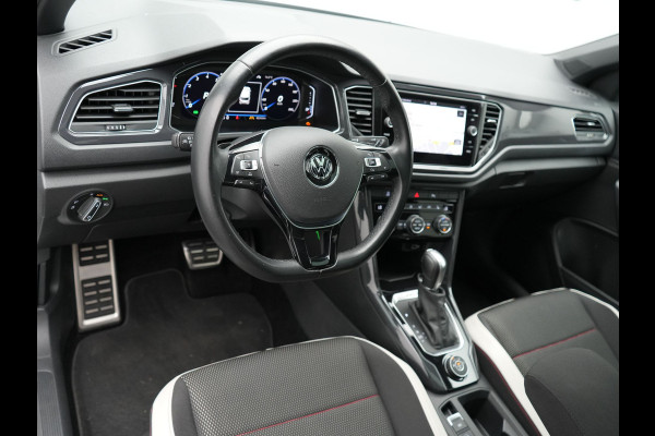 Volkswagen T-Roc 2.0 TSI 4Motion Sport 190pk DSG | Panodak | Adaptive Cruise | Camera | LED Koplampen | Navi | Stuur\Stoelverwaming | Spraakbediening |