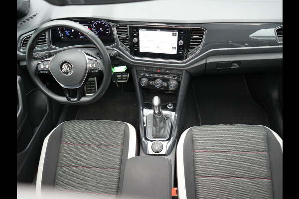 Volkswagen T-Roc 2.0 TSI 4Motion Sport 190pk DSG | Panodak | Adaptive Cruise | Camera | LED Koplampen | Navi | Stuur\Stoelverwaming | Spraakbediening |