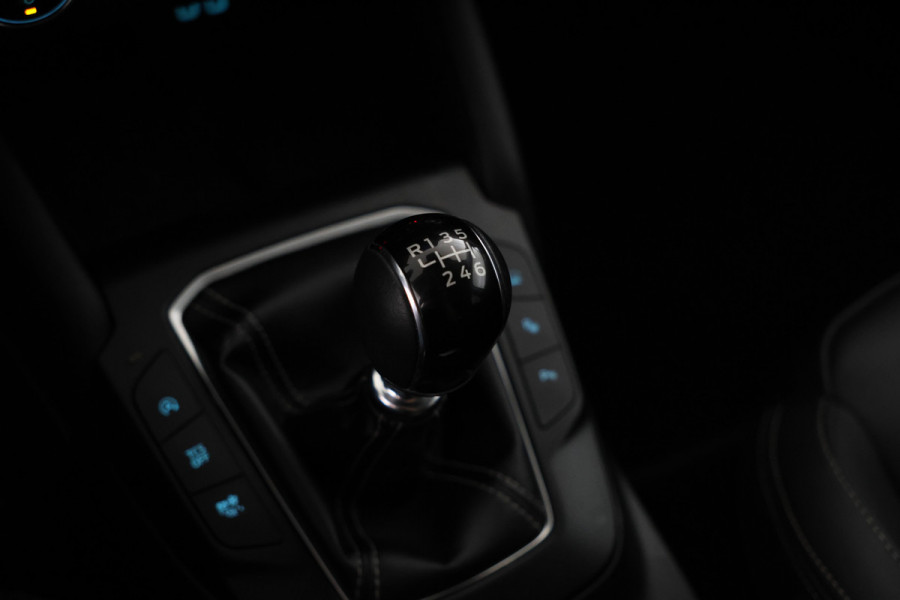 Ford FOCUS Wagon 1.5 EcoBlue ST Line X Business Trekhaak, Leer, Apple Carplay, Airco, PDC, Camera