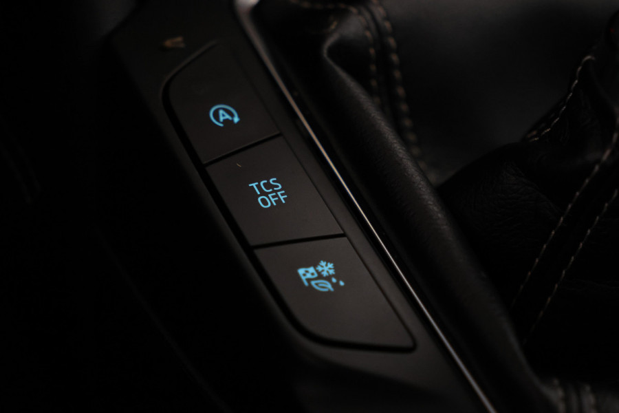 Ford FOCUS Wagon 1.5 EcoBlue ST Line X Business Trekhaak, Leer, Apple Carplay, Airco, PDC, Camera