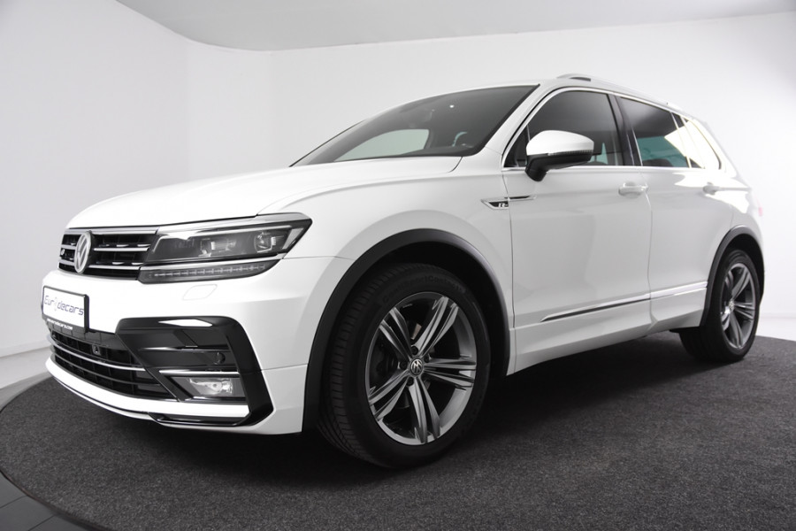 Volkswagen Tiguan 1.5 TSI R-Line DSG *Virtual Cockpit*LED*Camera*