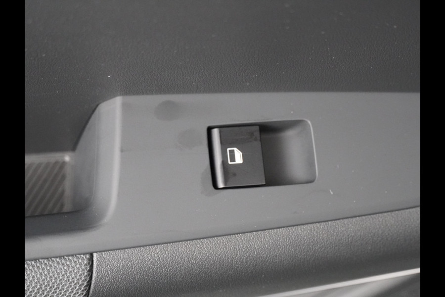 Kia Niro 1.6 GDi Hybrid DynamicPlusLine Apple Carplay/Android Auto - Cruise Control Adaptief - Dodehoekdetectie - LED Komlampen - Navigatie - Stoel-/stuur verwarming Fabrieksgarantie tot 01-2031