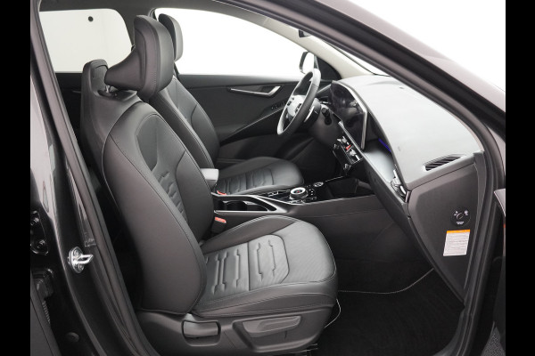 Kia Niro 1.6 GDi Hybrid DynamicPlusLine Apple Carplay/Android Auto - Cruise Control Adaptief - Dodehoekdetectie - LED Komlampen - Navigatie - Stoel-/stuur verwarming Fabrieksgarantie tot 01-2031