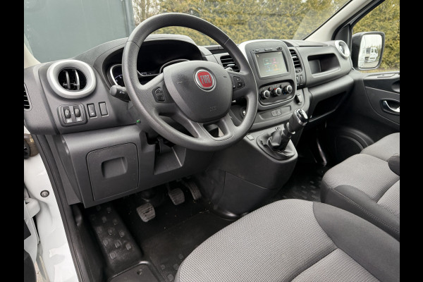 Fiat Talento 2.0 MultiJet 146 PK / L1H1 / 1e EIG. / AIRCO / CRUISE / DAB / TREKHAAK / 3-ZITS
