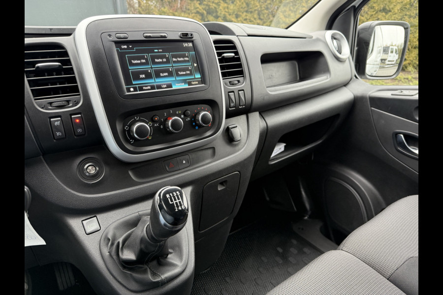 Fiat Talento 2.0 MultiJet 146 PK / L1H1 / 1e EIG. / AIRCO / CRUISE / DAB / TREKHAAK / 3-ZITS