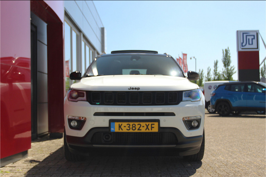 Jeep Compass 1.3T 150 S Automaat Schuif/kantel dak | Volledig lederen bekleding en elektrische voorstoelen