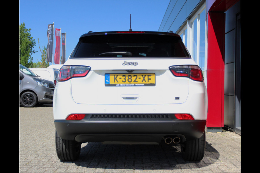 Jeep Compass 1.3T 150 S Automaat Schuif/kantel dak | Volledig lederen bekleding en elektrische voorstoelen