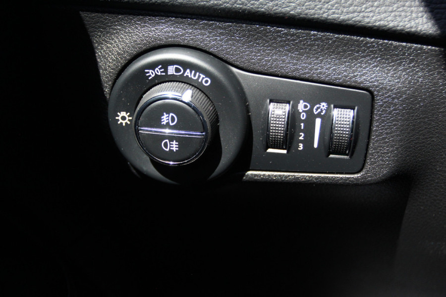 Jeep Compass 1.3T 150 S Automaat Schuif/kantel dak | Volledig lederen bekleding en elektrische voorstoelen