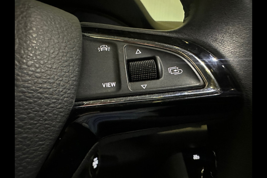 Škoda Kodiaq 1.5 TSI Limited Business Edition 7p. PANO/ ADAPTIVE