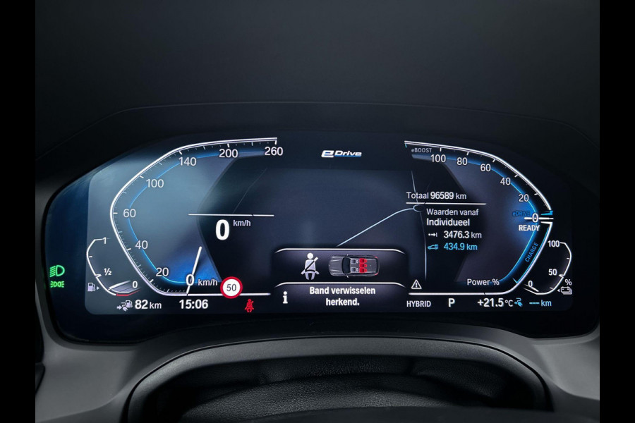 BMW 3 Serie Touring 330e High Executive M-SPORT  AD-CRUISE CARPLAY FULL-LED