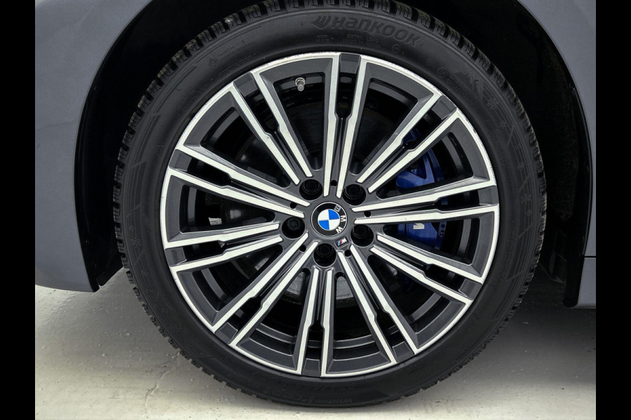 BMW 3 Serie Touring 330e High Executive M-SPORT  AD-CRUISE CARPLAY FULL-LED