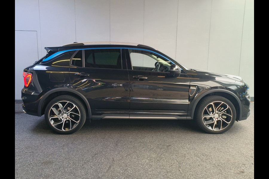 Lynk & Co 01 1.5 261PK Plug-in Hybrid * 360* camera Pano/dak Apple/Carplay Adaptive/Cruise Rijklaar + 12 maanden Bovag-garantie Henk Jongen Auto's in Helmond,  al 50 jaar service zoals 't hoort!