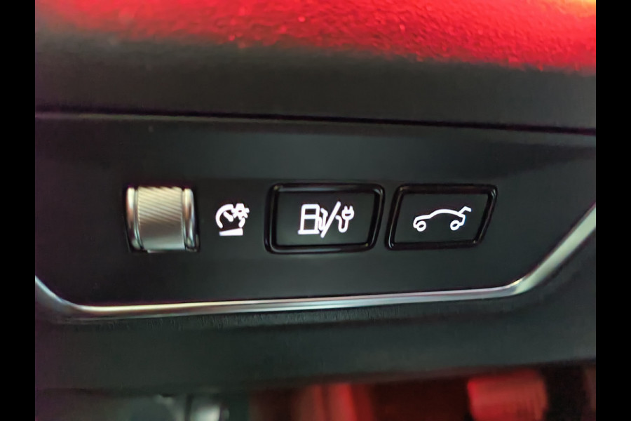 Lynk & Co 01 1.5 261PK Plug-in Hybrid * 360* camera Pano/dak Apple/Carplay Adaptive/Cruise Rijklaar + 12 maanden Bovag-garantie Henk Jongen Auto's in Helmond,  al 50 jaar service zoals 't hoort!