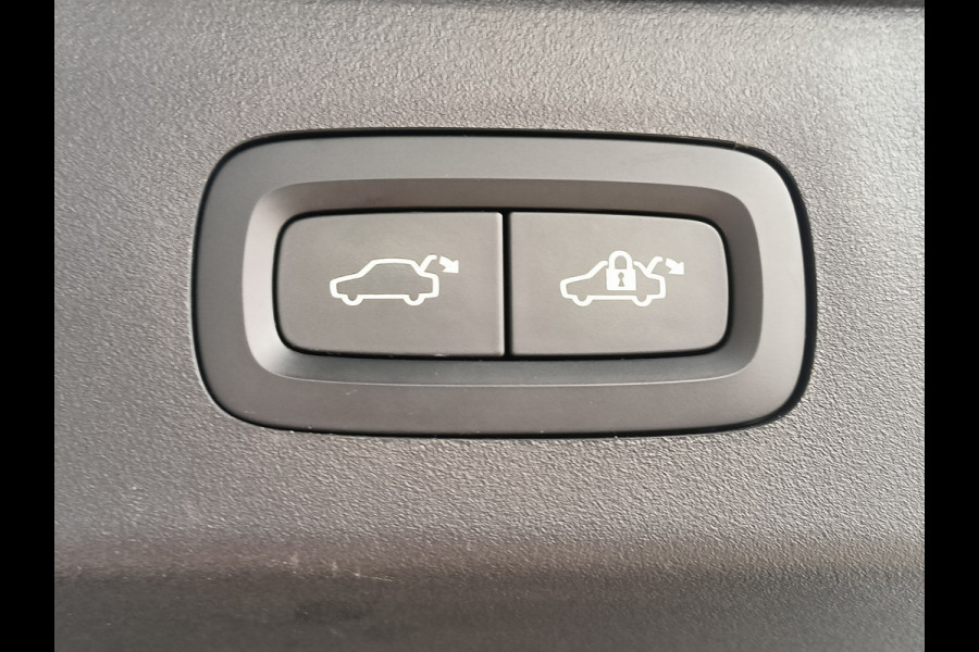Lynk & Co 01 1.5 261PK Plug-in Hybrid * 360* camera Pano/dak Apple/Carplay Adaptive/Cruise Rijklaar + 12 maanden Bovag-garantie Henk Jongen Auto's in Helmond,  al 50 jaar service zoals 't hoort!