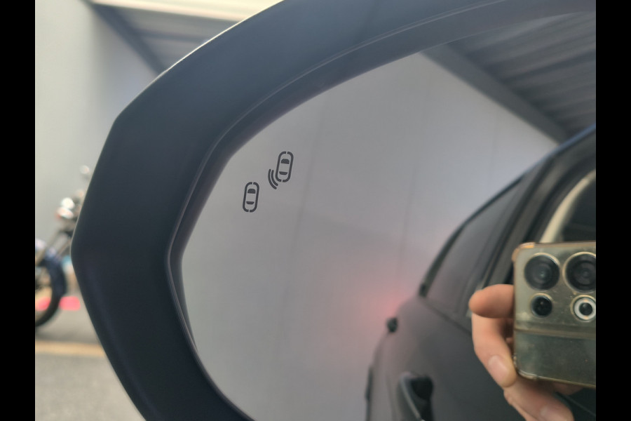 Lynk & Co 01 1.5 261PK Plug-in Hybrid * 360* camera Pano/dak Apple/Carplay Adaptive/Cruise Rijklaar + 12 maanden Bovag-garantie Henk Jongen Auto's in Helmond,  al 50 jaar service zoals 't hoort!