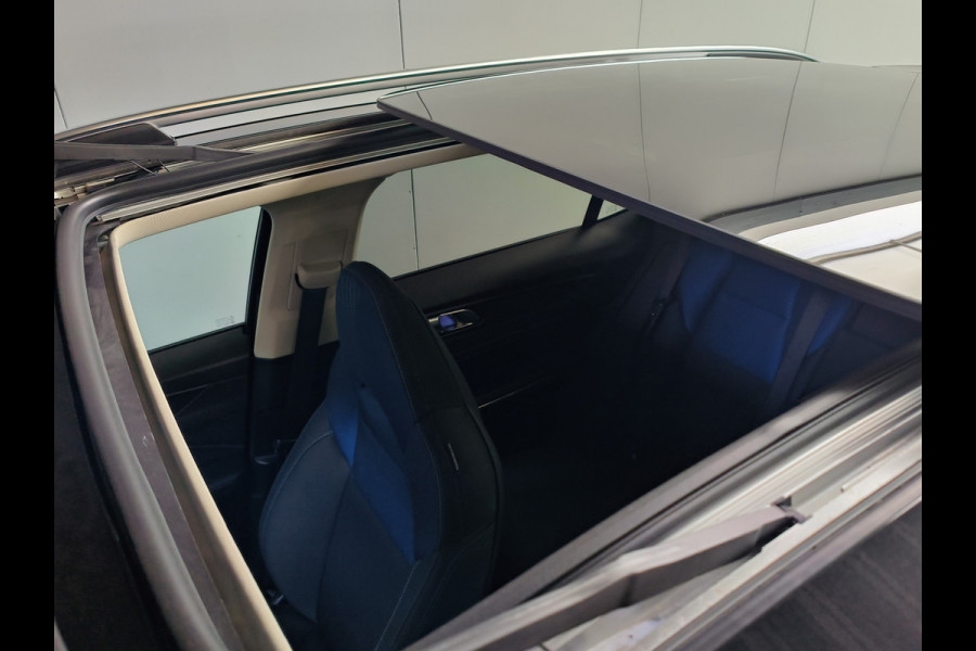 Lynk & Co 01 1.5 261PK Plug-in Hybrid * 360* camera Pano/dak Apple/Carplay Adaptive/Cruise Rijklaar + 12 maanden Bovag-garantie Henk Jongen Auto's in Helmond,  al 50 jaar service zoals 't hoort!