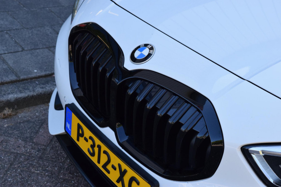 BMW 1-serie 118i Bus.Ed.17"|Sportst.|Led|Digitaal|Carplay|