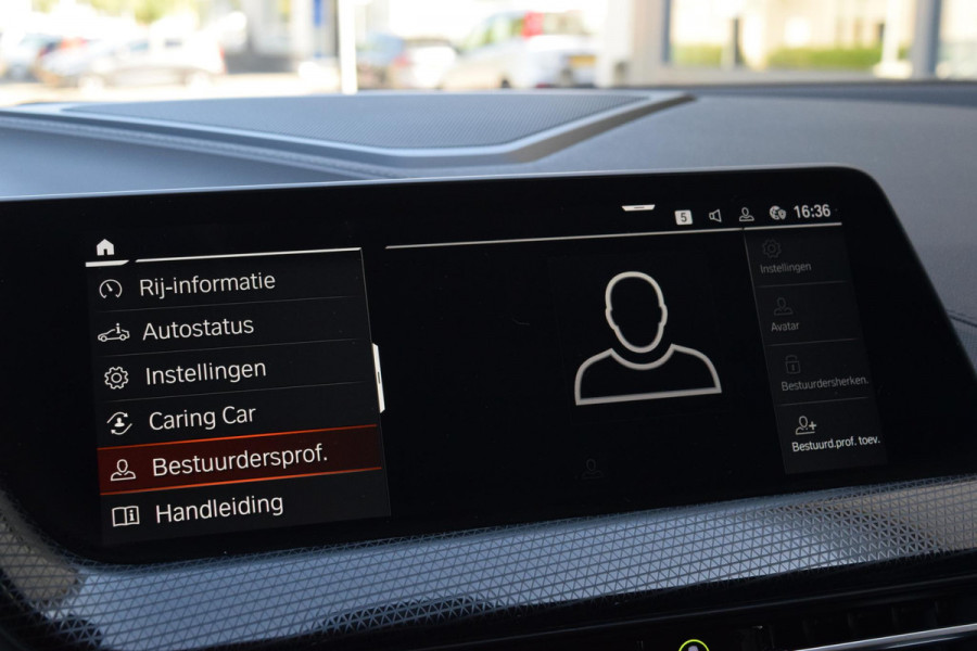 BMW 1-serie 118i Bus.Ed.17"|Sportst.|Led|Digitaal|Carplay|