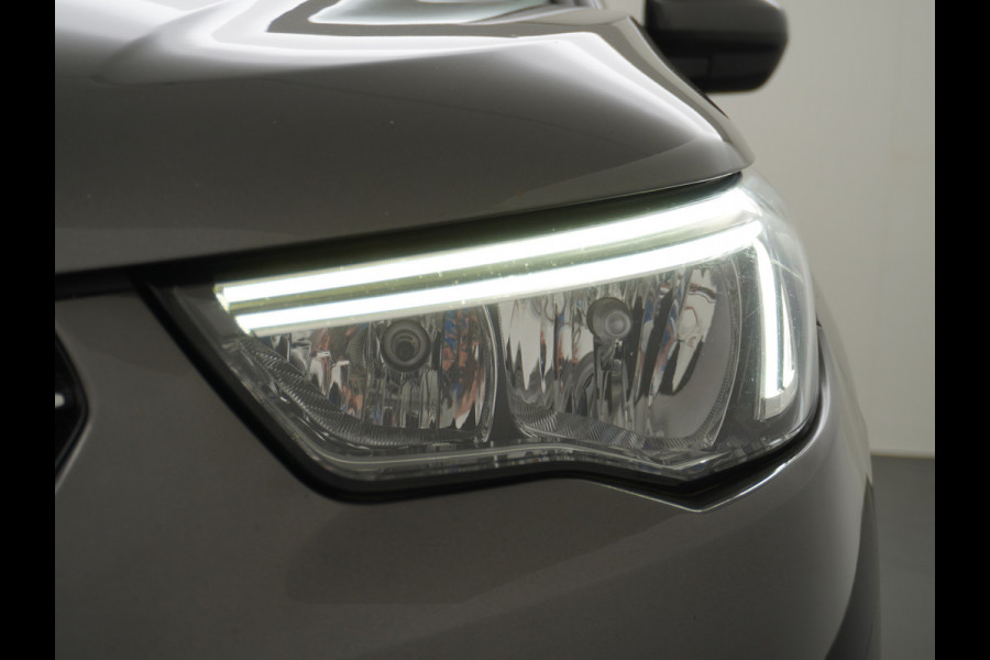 Opel Grandland X T131PK AUT-8 Navi Apple Carplay Android Ecc Elek.Achterklep AGR-Stoelen Stuur/Stoelverwarming Cruise Control Pdc Keyless Led Bus Regen/Lichtsensor Dodehoeksensor Rijstrooksensor Verkeersbordlezer Winterpakket DAB+ Lmv 18" 1.2 Turbo 1e Eigenaar € 35.000 nieuw Origineel Nederlandse auto