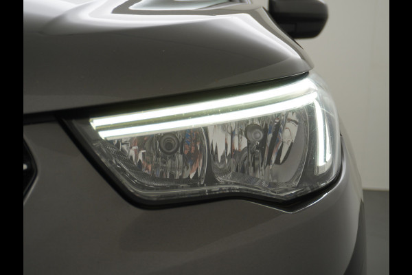 Opel Grandland X T131PK AUT-8 Navi Apple Carplay Android Ecc Elek.Achterklep AGR-Stoelen Stuur/Stoelverwarming Cruise Control Pdc Keyless Led Bus Regen/Lichtsensor Dodehoeksensor Rijstrooksensor Verkeersbordlezer Winterpakket DAB+ Lmv 18" 1.2 Turbo 1e Eigenaar € 35.000 nieuw Origineel Nederlandse auto