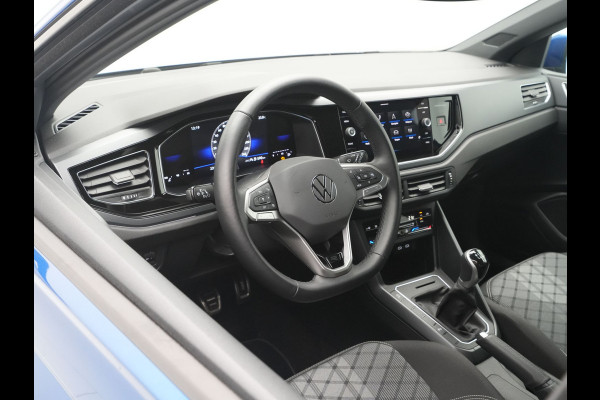 Volkswagen Polo 1.0 TSI R-Line Carplay Sfeerverlichting Pdc Acc 128
