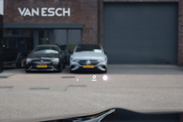 Mercedes-Benz E-Klasse Cabrio 200 AMG Line Premium Aut9 | Airscarf | Burmester | Memory | HUD | Surround Camera | Dodehoekassistent | Intelligent Light System | Cabrioletcomfortpakket |