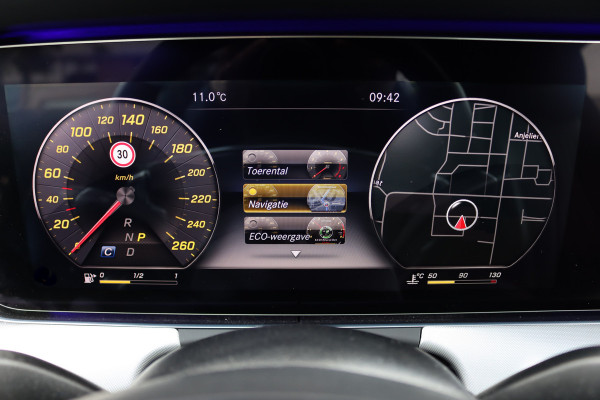 Mercedes-Benz E-Klasse Cabrio 200 AMG Line Premium Aut9 | Airscarf | Burmester | Memory | HUD | Surround Camera | Dodehoekassistent | Intelligent Light System | Cabrioletcomfortpakket |