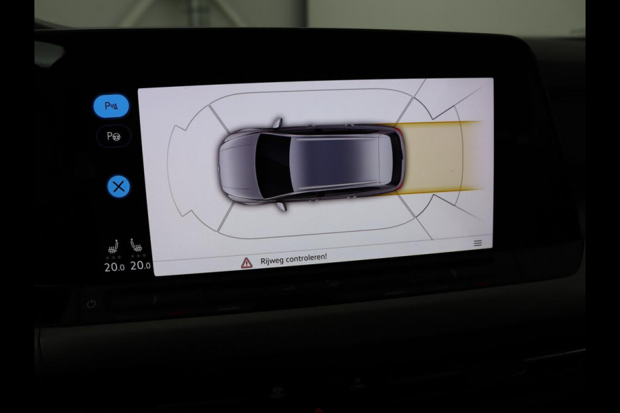 Volkswagen GOLF Variant 1.0 TSI Life Business | Trekhaak | Sfeerverlichting | Apple CarPlay | Stoelverwarming | Cruise Control Adaptief | Navigatie | LMV
