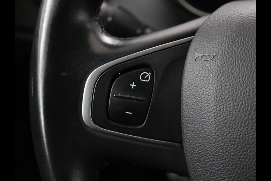 Renault Captur 0.9 TCe Edition One | Leder | Achteruitrijcamera | Stoelverwarming | Navigatie | Cruise Control | Apple CarPlay | keyless entry | DAB | LMV