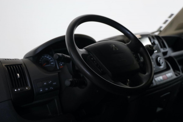 Peugeot Boxer 2.2 BlueHDi 165PK L3/H2 PDC CAMERA NAVI AIRCO IMPERIAAL LEASE V/A € 122,- p.m. INRUIL MOGELIJK