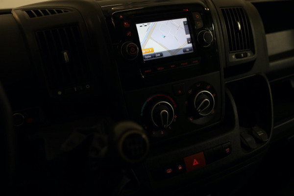 Peugeot Boxer 2.2 BlueHDi 165PK L3/H2 PDC CAMERA NAVI AIRCO IMPERIAAL LEASE V/A € 122,- p.m. INRUIL MOGELIJK
