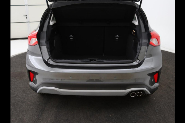 Ford Focus 1.5 EcoBoost Active Business | Trekhaak | Apple CarPlay | Stoel & Stuurverwarming | Navigatie | Cruise Control Adaptief | LED | LMV