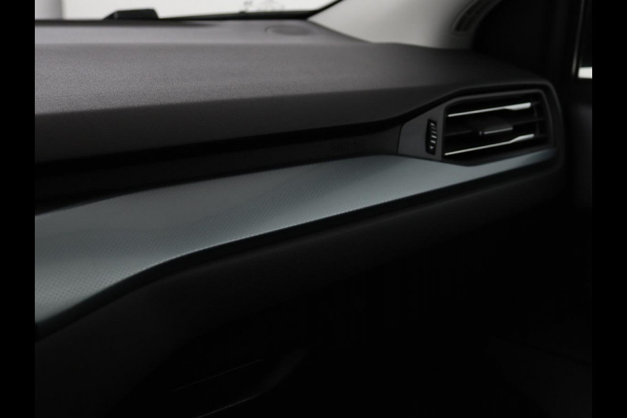Ford Focus 1.5 EcoBoost Active Business | Trekhaak | Apple CarPlay | Stoel & Stuurverwarming | Navigatie | Cruise Control Adaptief | LED | LMV