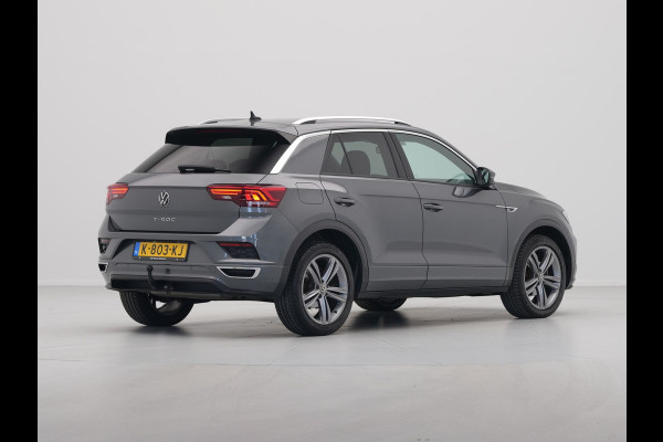 Volkswagen T-Roc 1.5 TSI 150pk Sport Business R Line Navigatie Trekhaak Camera Elek. kofferklep 204