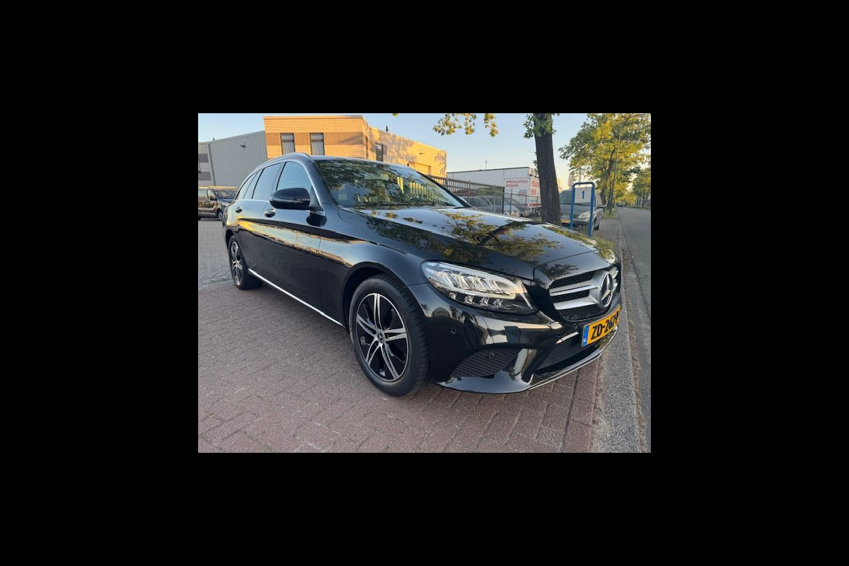 Mercedes-Benz C-Klasse Estate 1.8 Business Solution Automaat 93.000km Airco/ECC,Navigatie,Camera Mercedes-Benz C-Klasse Estate 1.8 Business Solution Automaat 93.000km Airco/ECC,Navigatie,Camera