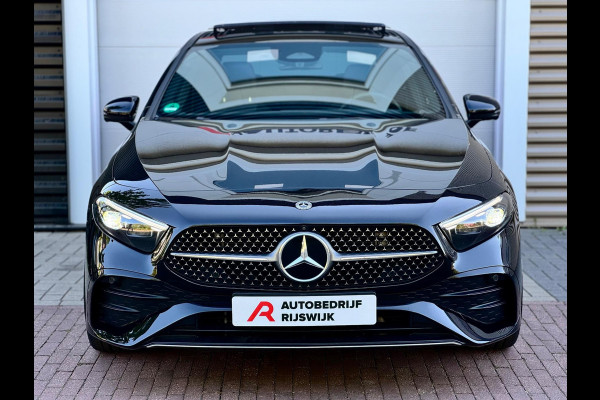 Mercedes-Benz A-Klasse 200 AMG Line Memory/360/HuD/Pano