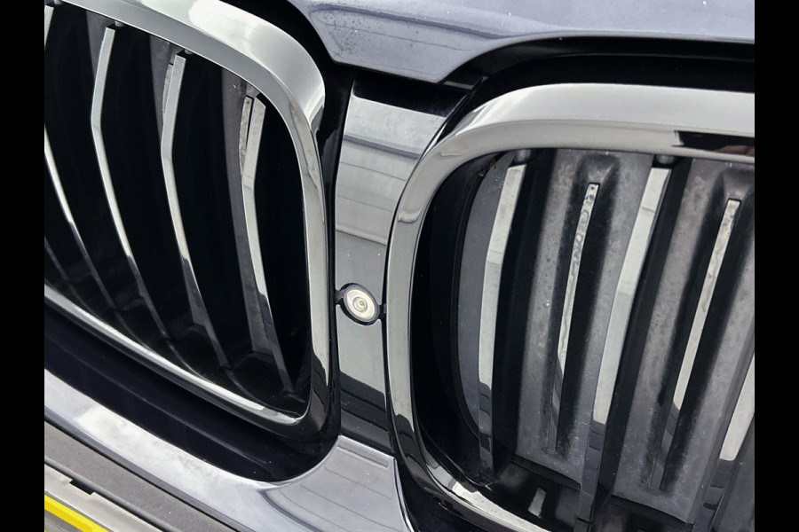 BMW 6 Serie Gran Turismo 640i xDrive High Executive M-Pakket(Goed Ond, Panorama, Head-up, Navi Pro, StoelV, Etc)