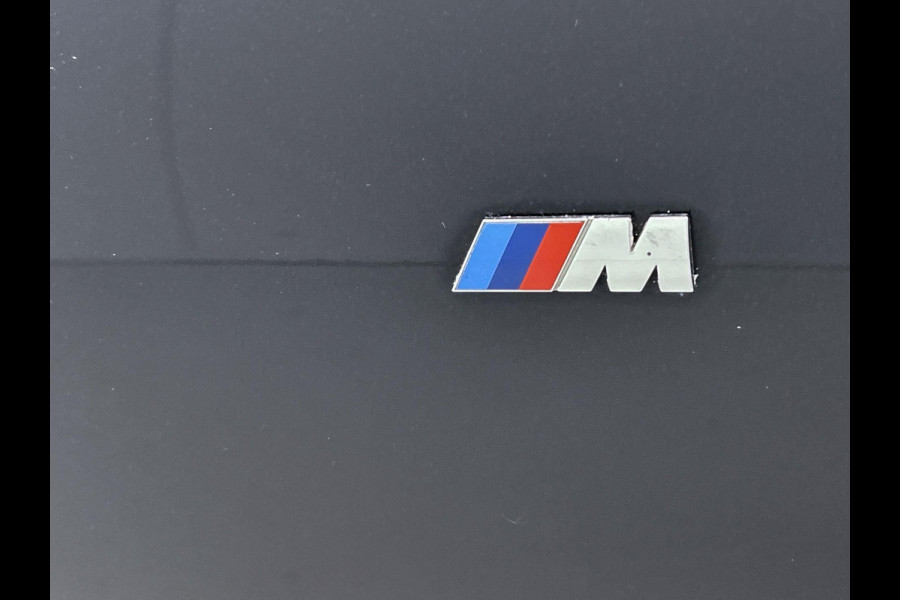 BMW 6 Serie Gran Turismo 640i xDrive High Executive M-Pakket(Goed Ond, Panorama, Head-up, Navi Pro, StoelV, Etc)