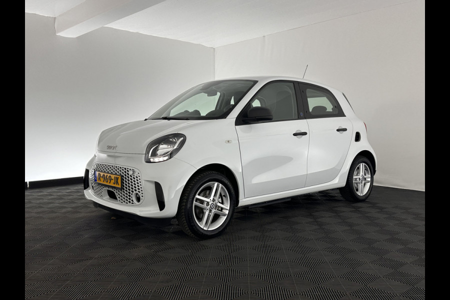 Smart Forfour EQ Essential 18 kWh [ 3-Fase ] (INCL-BTW) Aut. *FULL-LEATHER | AIRCO | CRUISE | DAB+ | COMFORT-SEATS | 15''ALU*