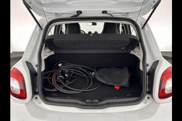 Smart Forfour EQ Essential 18 kWh [ 3-Fase ] (INCL-BTW) Aut. *FULL-LEATHER | AIRCO | CRUISE | DAB+ | COMFORT-SEATS | 15''ALU*