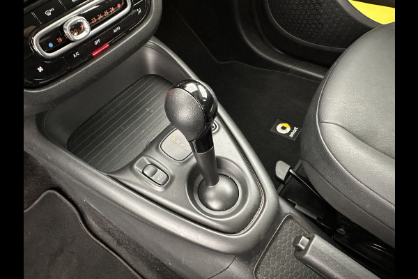 Smart Forfour EQ Essential 18 kWh [ 3-Fase ] (INCL-BTW) Aut. *FULL-LEATHER | AIRCO | CRUISE | DAB+ | COMFORT-SEATS | 15''ALU*